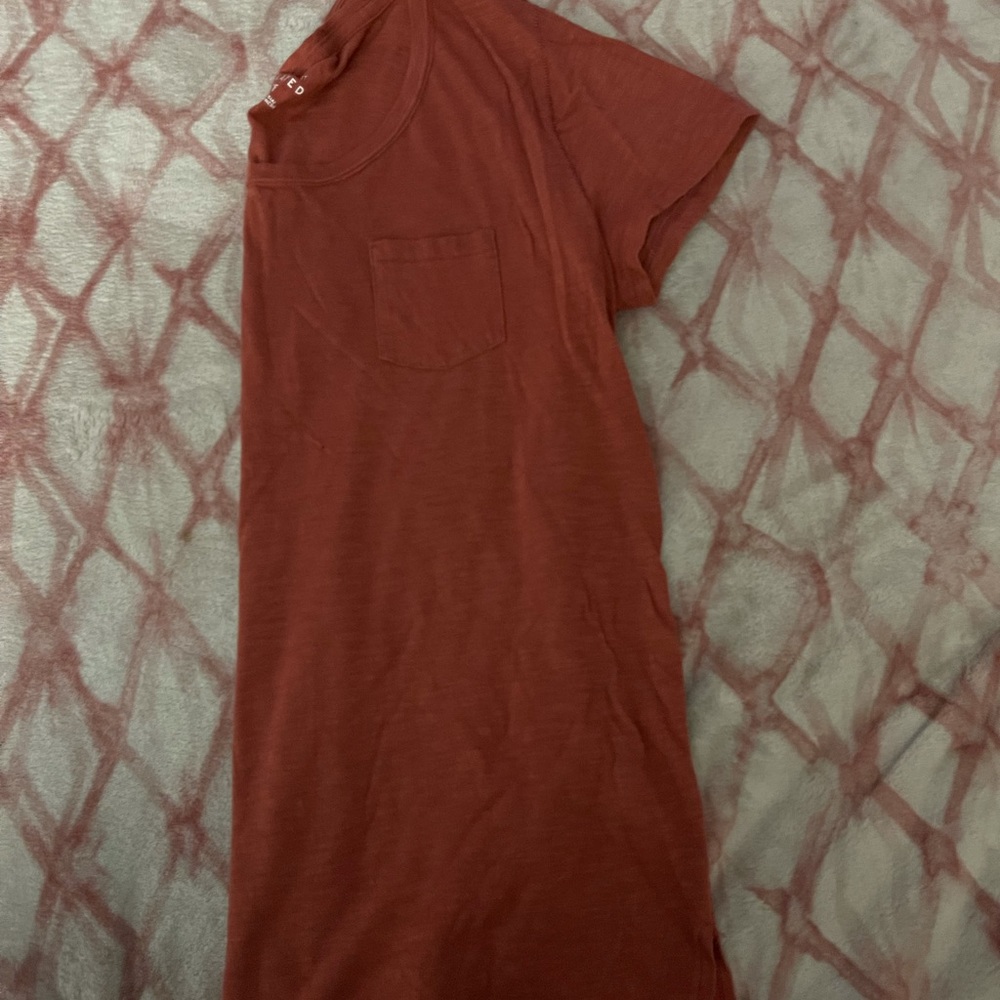 rusty red relaxed tee
